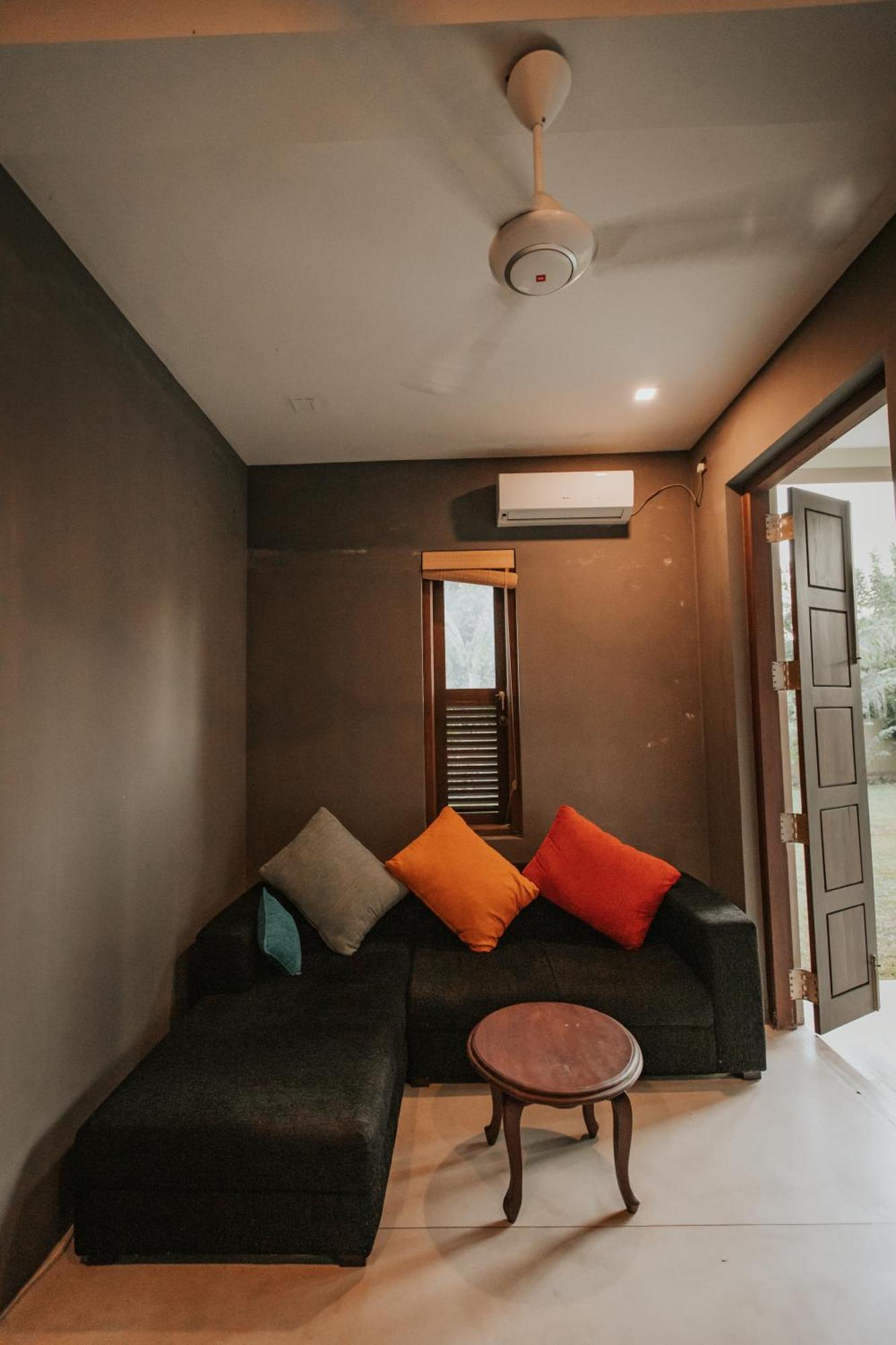 Negombo Heights Bed & Breakfast Wennappuwa Екстериор снимка