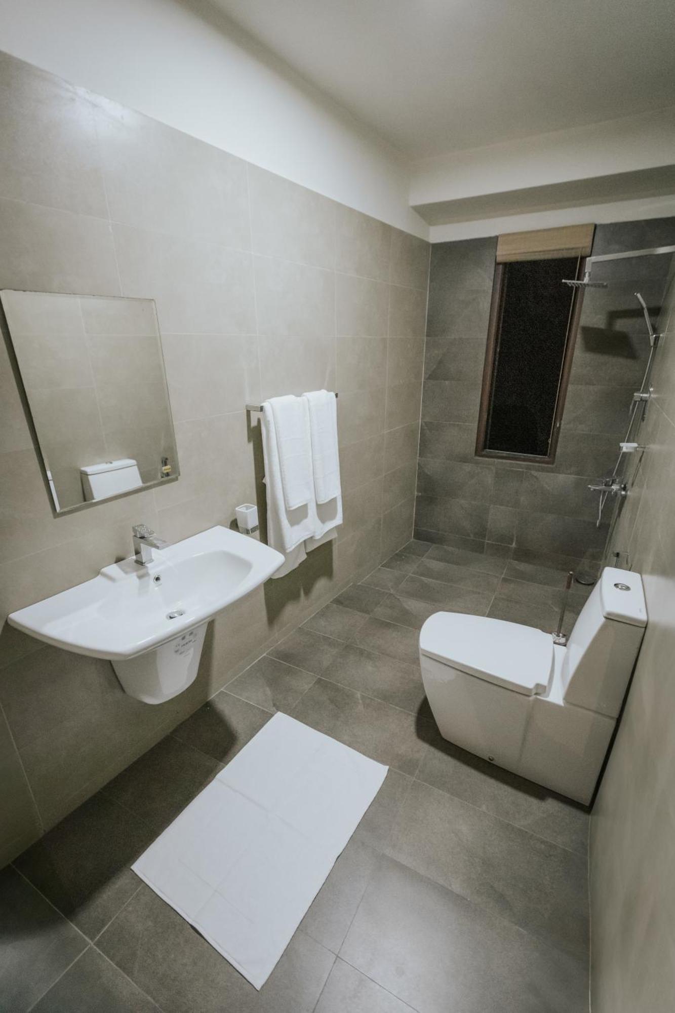 Negombo Heights Bed & Breakfast Wennappuwa Екстериор снимка