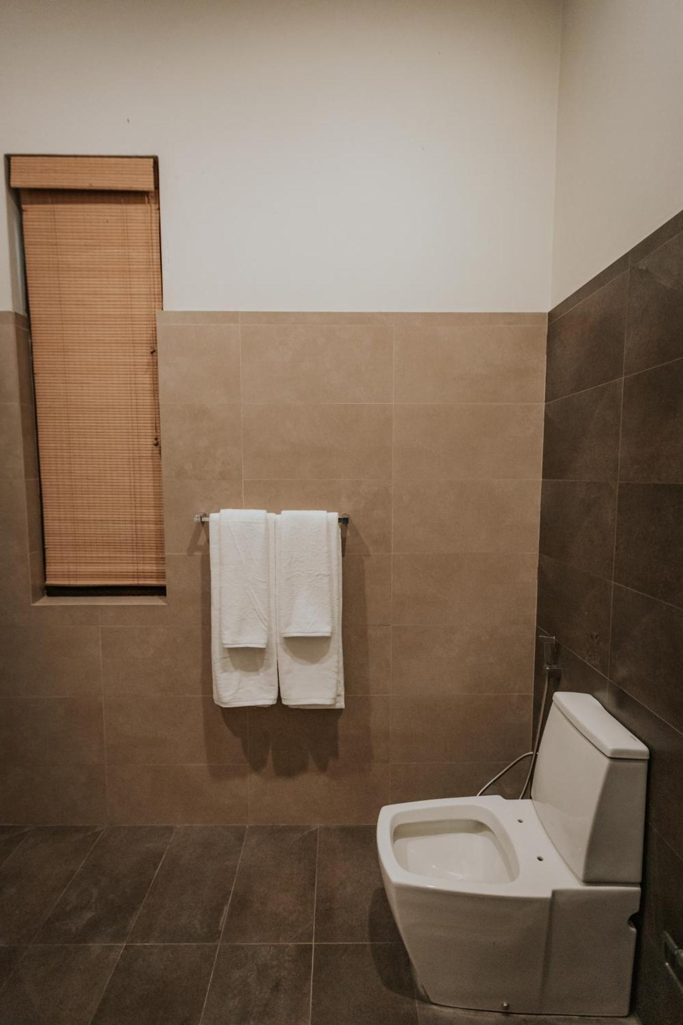 Negombo Heights Bed & Breakfast Wennappuwa Екстериор снимка